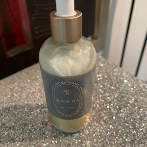 Bath & body works black tea